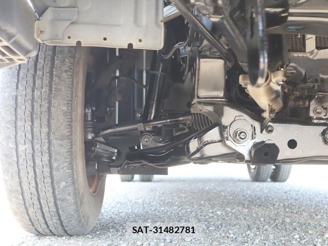 Toyota TOYOACE 2019-03 5881114-21