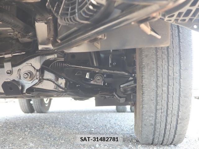 Toyota TOYOACE 2019-03 5881114-22
