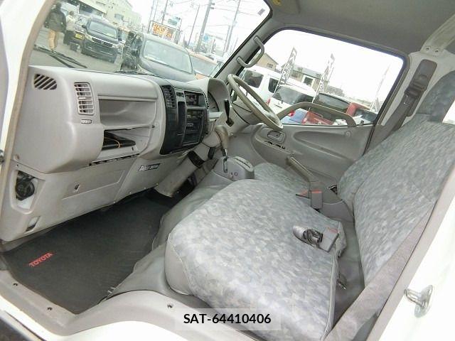 Toyota TOYOACE 2005-11 5881137-17