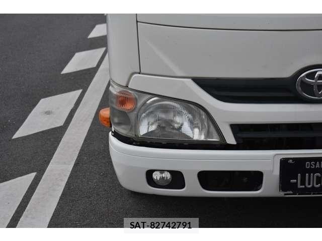 Toyota TOYOACE 2014-04 5881101-17