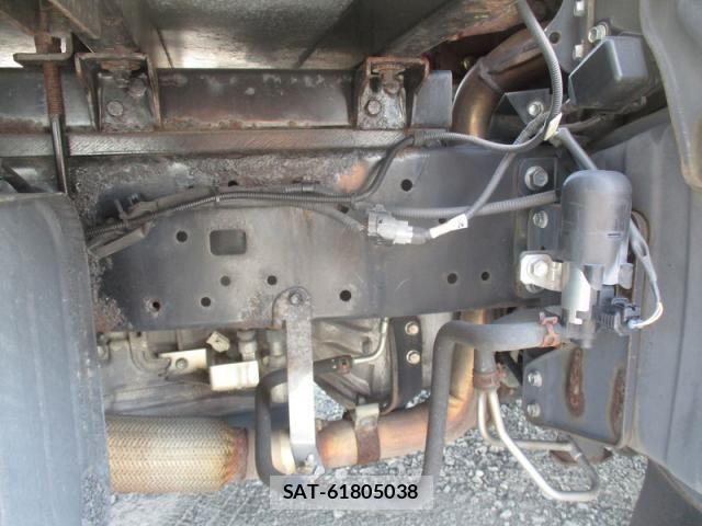 Toyota TOYOACE 2018-03 5881135-10