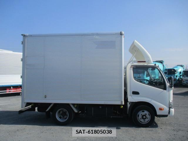 Toyota TOYOACE 2018-03 5881135-1