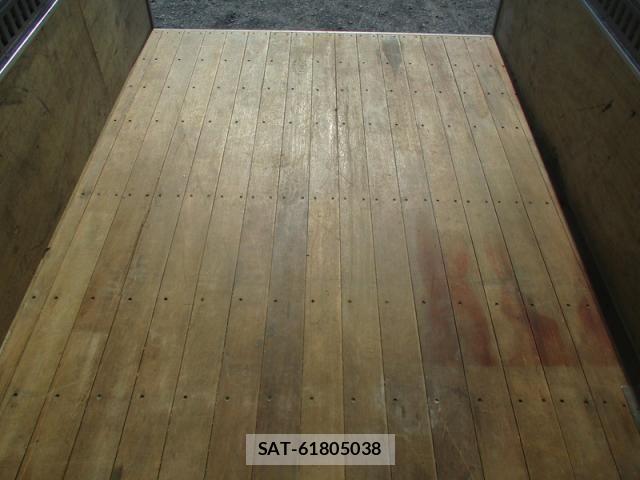 Toyota TOYOACE 2018-03 5881135-20