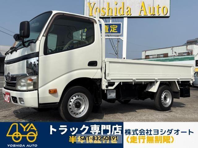 Toyota TOYOACE 2012-03 5881111-0