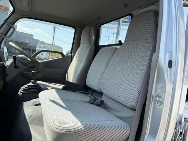 Toyota TOYOACE 2001-11 6050705-7