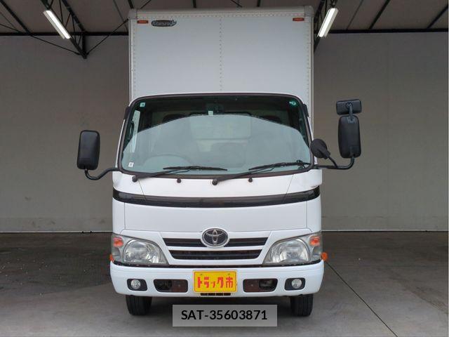Toyota TOYOACE 2016-09 6615279-15