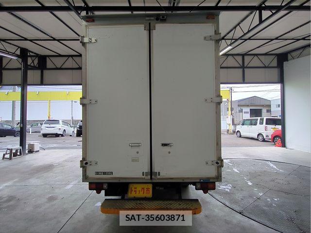 Toyota TOYOACE 2016-09 6615279-18