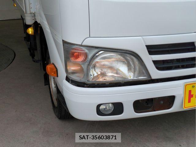 Toyota TOYOACE 2016-09 6615279-21