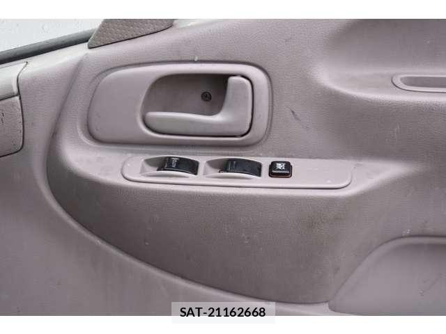 Toyota TOYOACE 2015-03 6673937-9