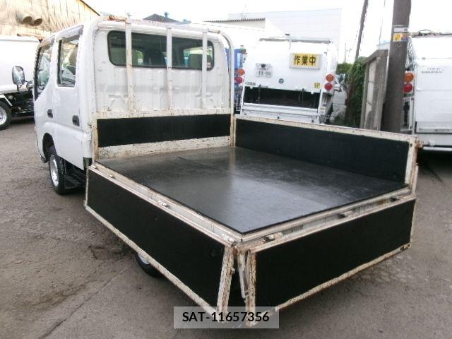 Toyota TOYOACE 2007-03 6717567-11