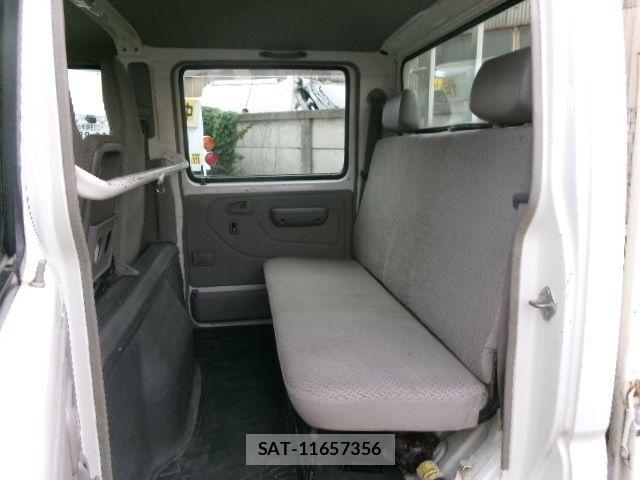 Toyota TOYOACE 2007-03 6717567-20