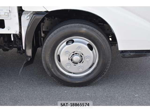 Toyota TOYOACE 2005-12 6817651-21