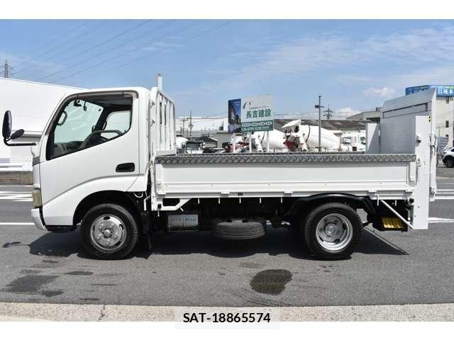 Toyota TOYOACE 2005-12 6817651-5