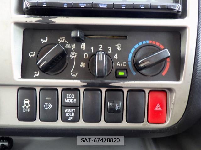 Toyota TOYOACE 2020-02 6914570-18