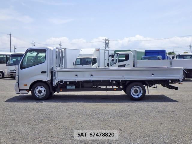 Toyota TOYOACE 2020-02 6914570-3