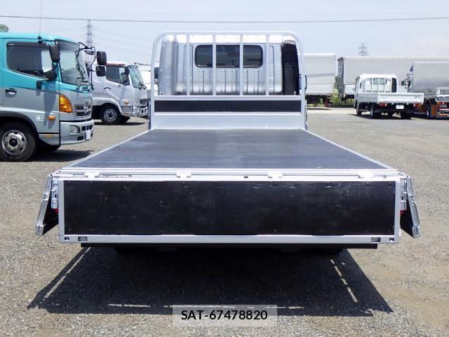 Toyota TOYOACE 2020-02 6914570-6