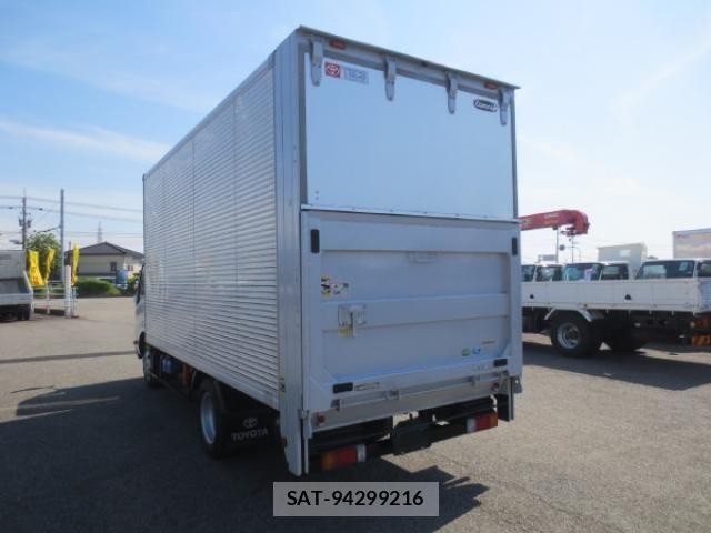 Toyota TOYOACE 2020-10 6914565-4