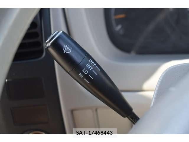 Toyota TOYOACE 2013-02 6998831-17