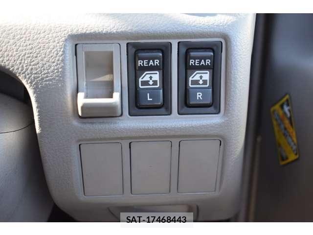 Toyota TOYOACE 2013-02 6998831-18