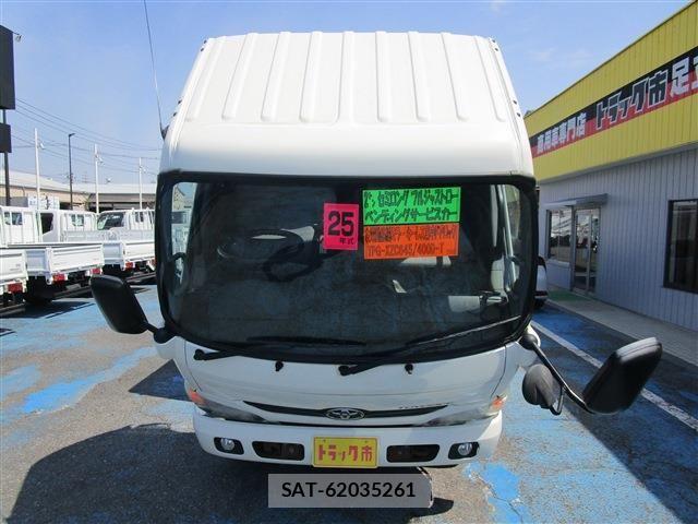 Toyota TOYOACE 2013-03 7021773-7