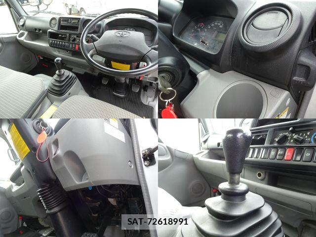 Toyota TOYOACE 2018-01 7061086-11