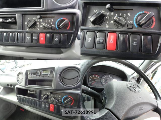 Toyota TOYOACE 2018-01 7061086-12