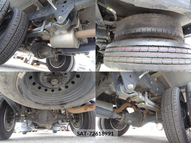 Toyota TOYOACE 2018-01 7061086-8