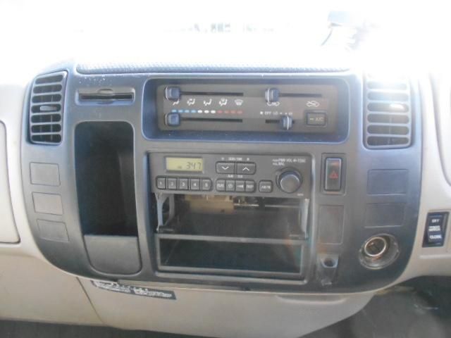 Toyota TOYOACE 2004-01 7199796-16