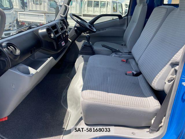 Toyota TOYOACE 2017-08 7226192-9