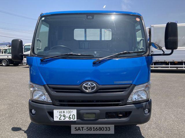Toyota TOYOACE 2017-08 7226192-1