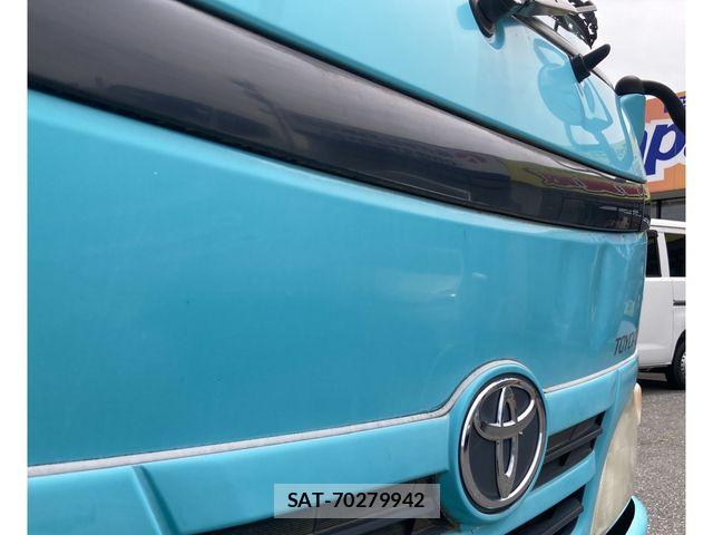 Toyota TOYOACE 2011-12 7226193-9