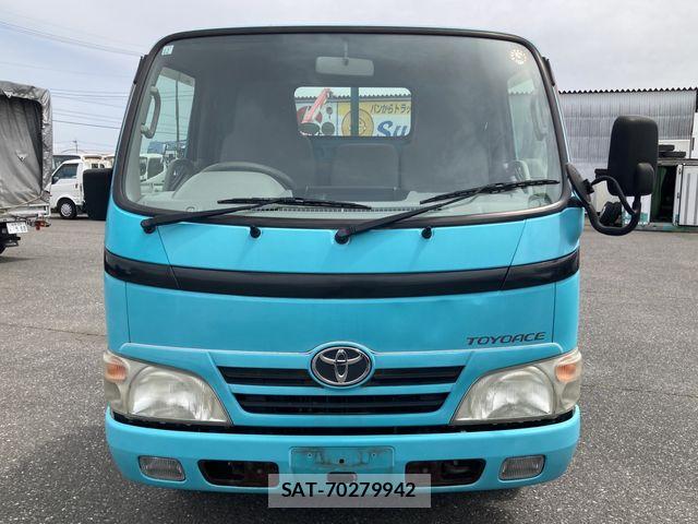 Toyota TOYOACE 2011-12 7226193-20