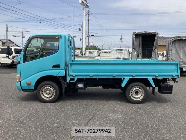 Toyota TOYOACE 2011-12 7226193-21