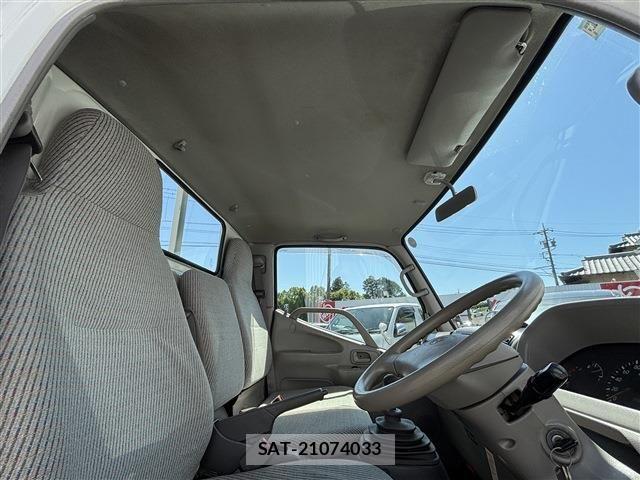 Toyota TOYOACE 2004-01 7226187-10
