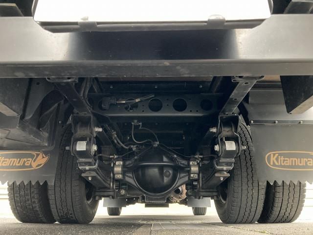Toyota TOYOACE 2019-02 7306735-11