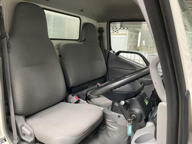 Toyota TOYOACE 2019-02 7306735-14