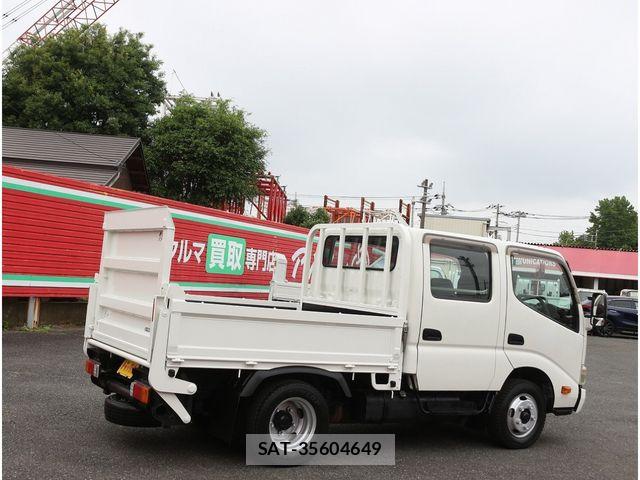 Toyota TOYOACE 2014-08 7330687-2