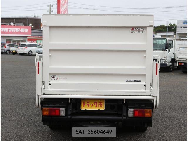 Toyota TOYOACE 2014-08 7330687-6