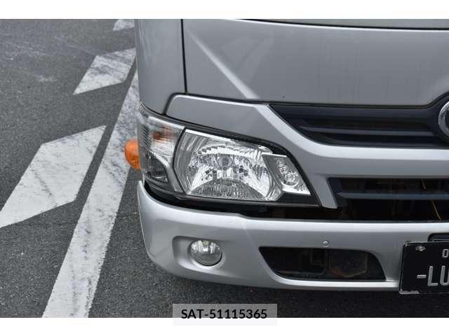 Toyota TOYOACE 2017-11 7330690-4