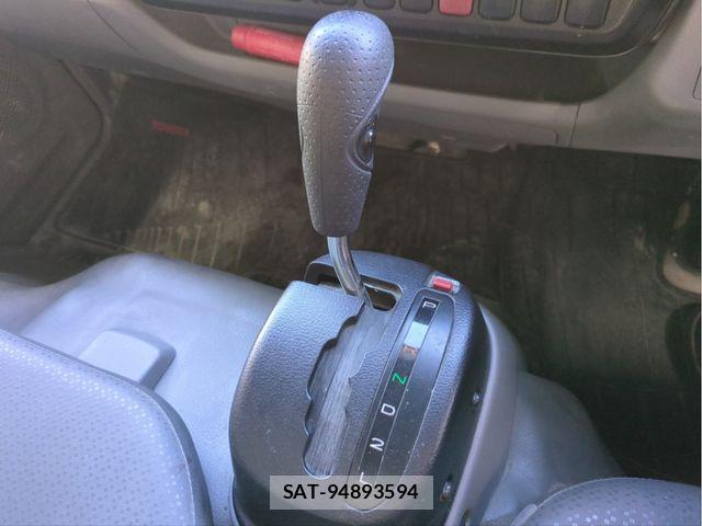 Toyota TOYOACE 2019-03 7330692-9