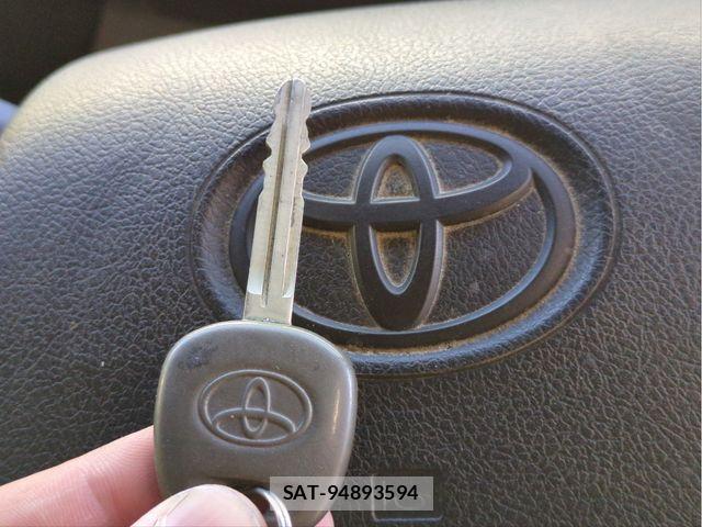 Toyota TOYOACE 2019-03 7330692-11