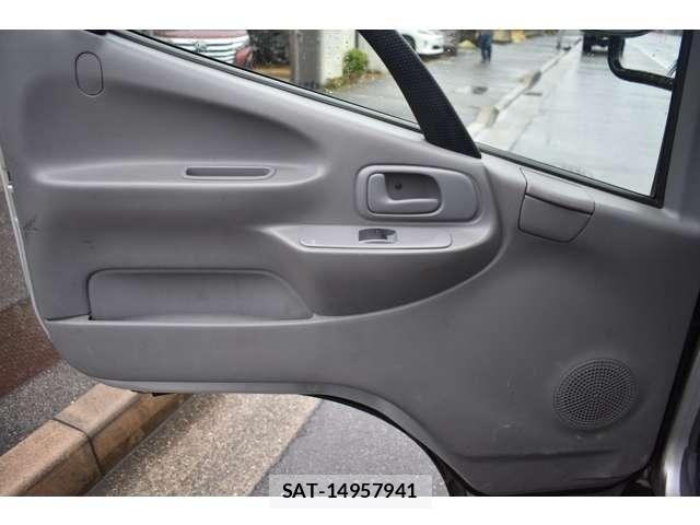 Toyota TOYOACE 2019-09 7330689-9