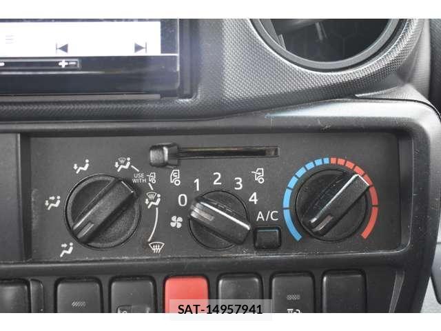 Toyota TOYOACE 2019-09 7330689-18