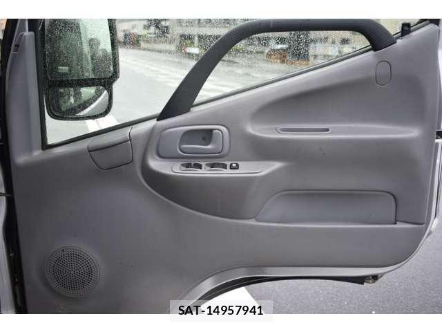 Toyota TOYOACE 2019-09 7330689-7