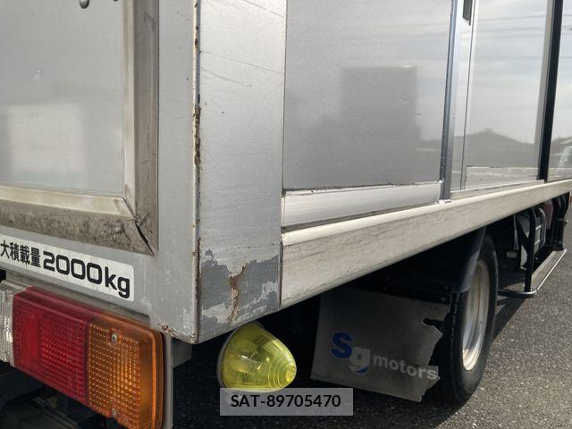 Toyota TOYOACE 2013-02 7360189-14