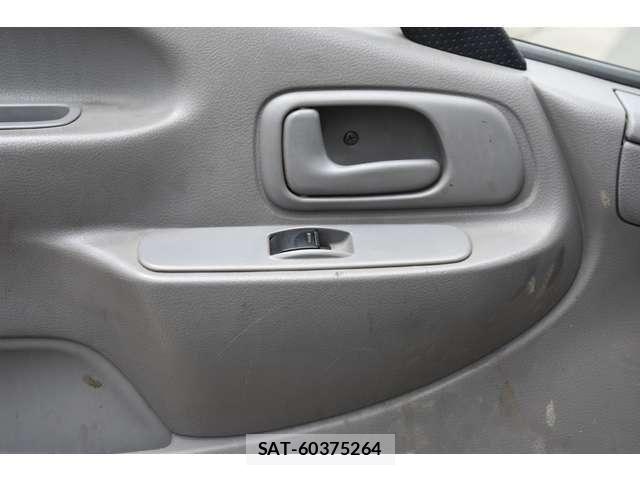 Toyota TOYOACE 2019-04 7360185-9