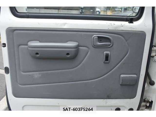 Toyota TOYOACE 2019-04 7360185-12