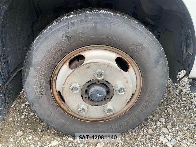 Toyota TOYOACE 2012-02 7360192-13