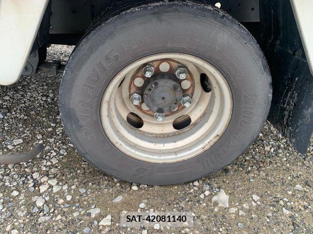 Toyota TOYOACE 2012-02 7360192-14