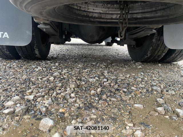 Toyota TOYOACE 2012-02 7360192-17